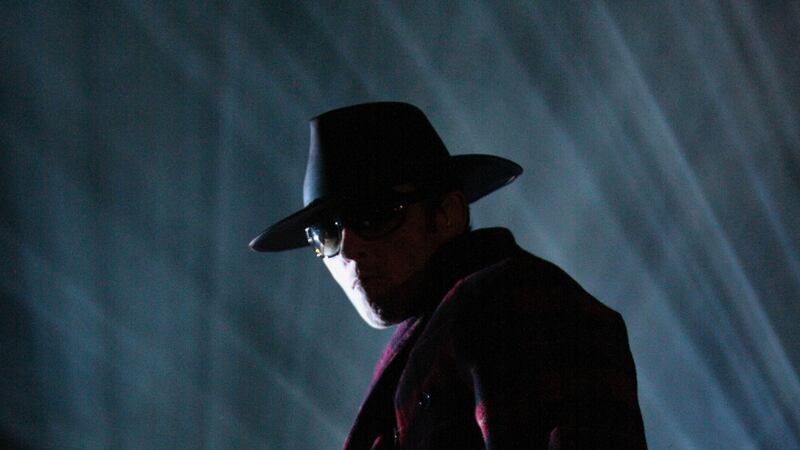 Scott Weiland, frontman of Stone Temple Pilots, performs at the tenth annual Voodoo Experience...